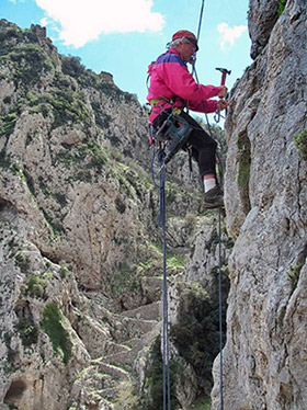 Climb_Greece_ClaudeRemy_JeromesHouse_1b