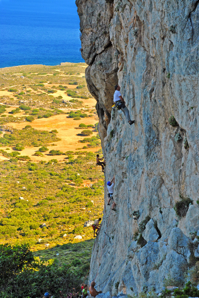 Climbers at East Zobolo. Photo: Claude Remy